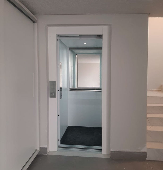 Unno - Elevadores Sociais Daiken